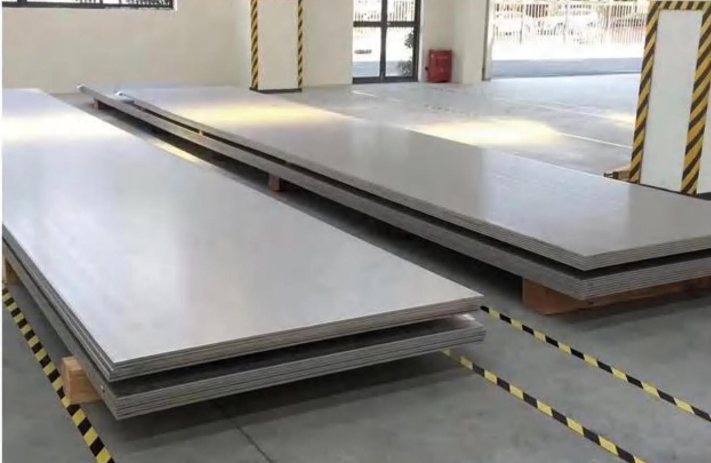 STAINLESS STEEL PIPE-PLATE-BAR